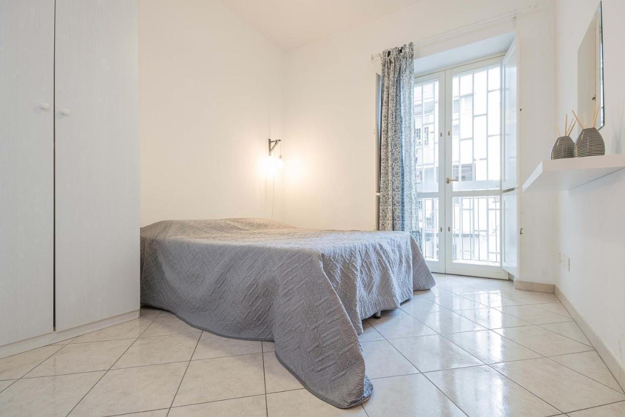 Nuovo Appartamento Beige Bari Buitenkant foto